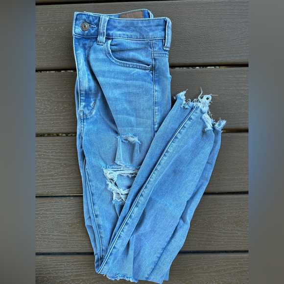 American Eagle Super Stretch High Waisted Denim - Picture 4 of 4